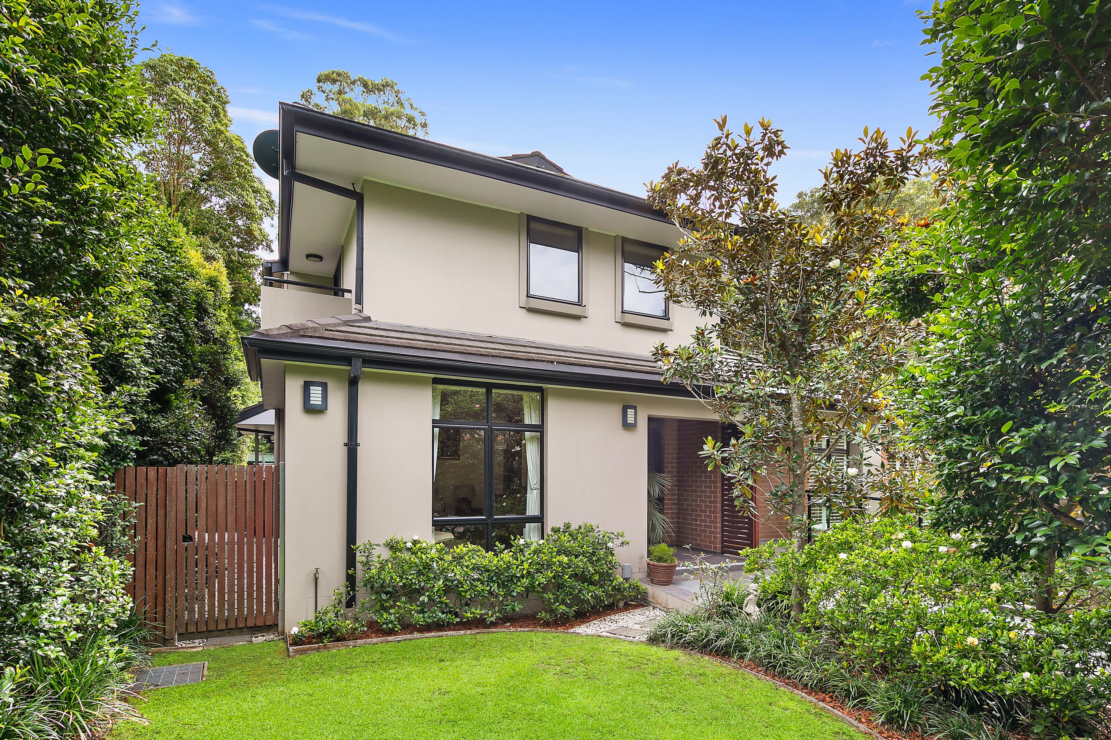 18 Knowlman Avenue, Pymble NSW 2073, Pymble - Thumbnail 2