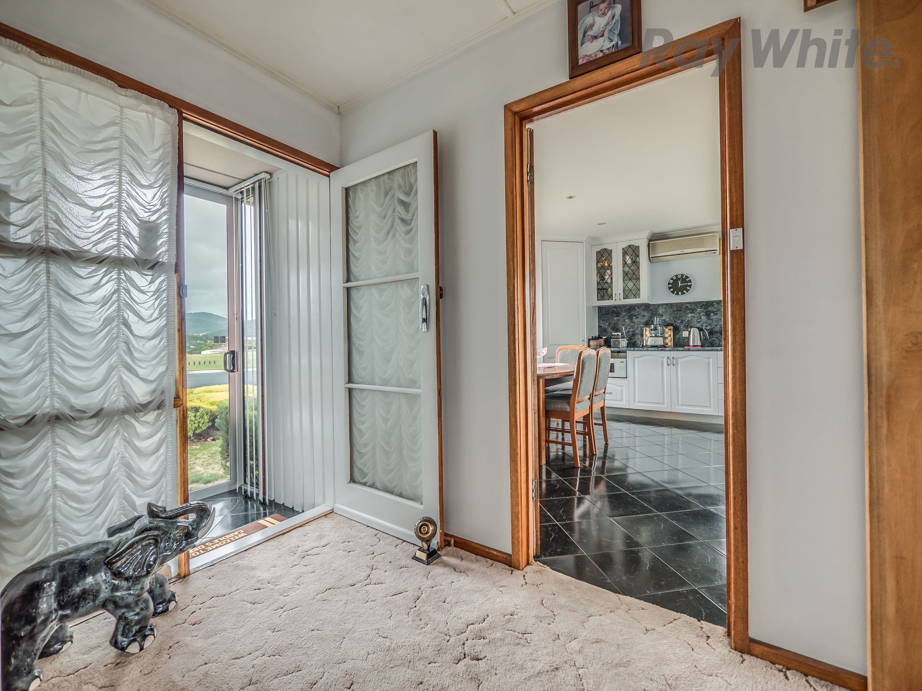 24 Warner Avenue, New Norfolk TAS 7140, New Norfolk - Thumbnail 6