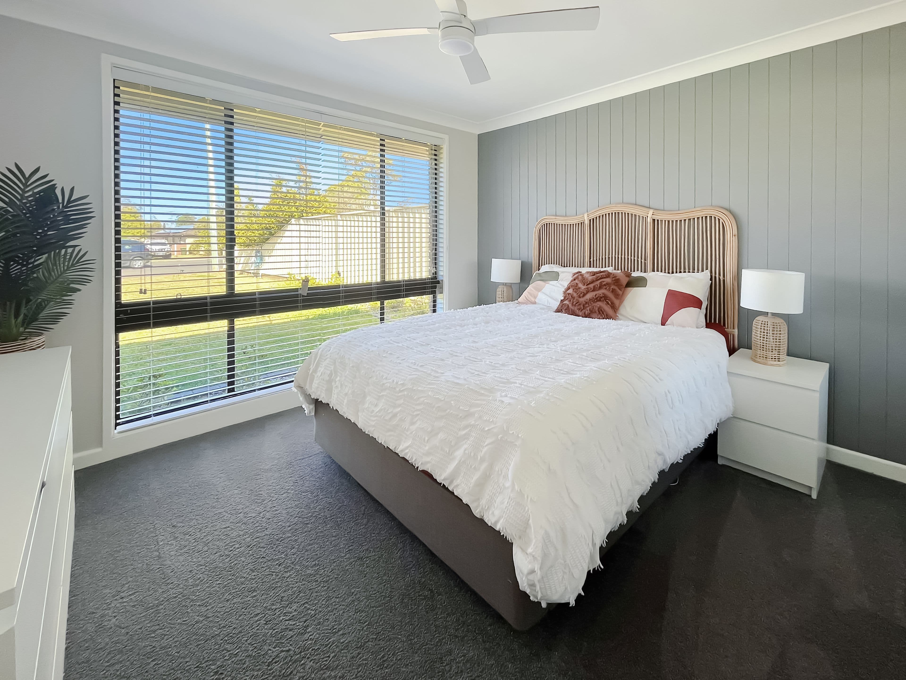 306 Thirlmere Way, Thirlmere NSW 2572, Thirlmere - Thumbnail 6