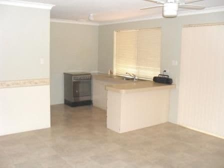 1A  Yorrell Place, HALLS HEAD WA 6210, Halls Head - Thumbnail 6
