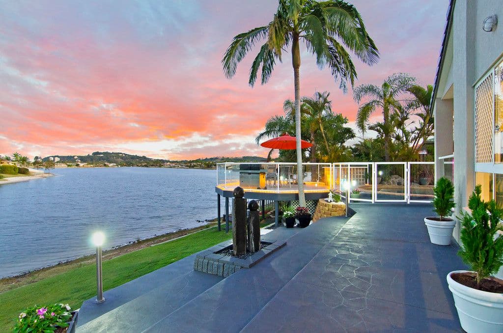 28 Harrier Drive, BURLEIGH WATERS QLD 4220, Burleigh Waters - Thumbnail 2