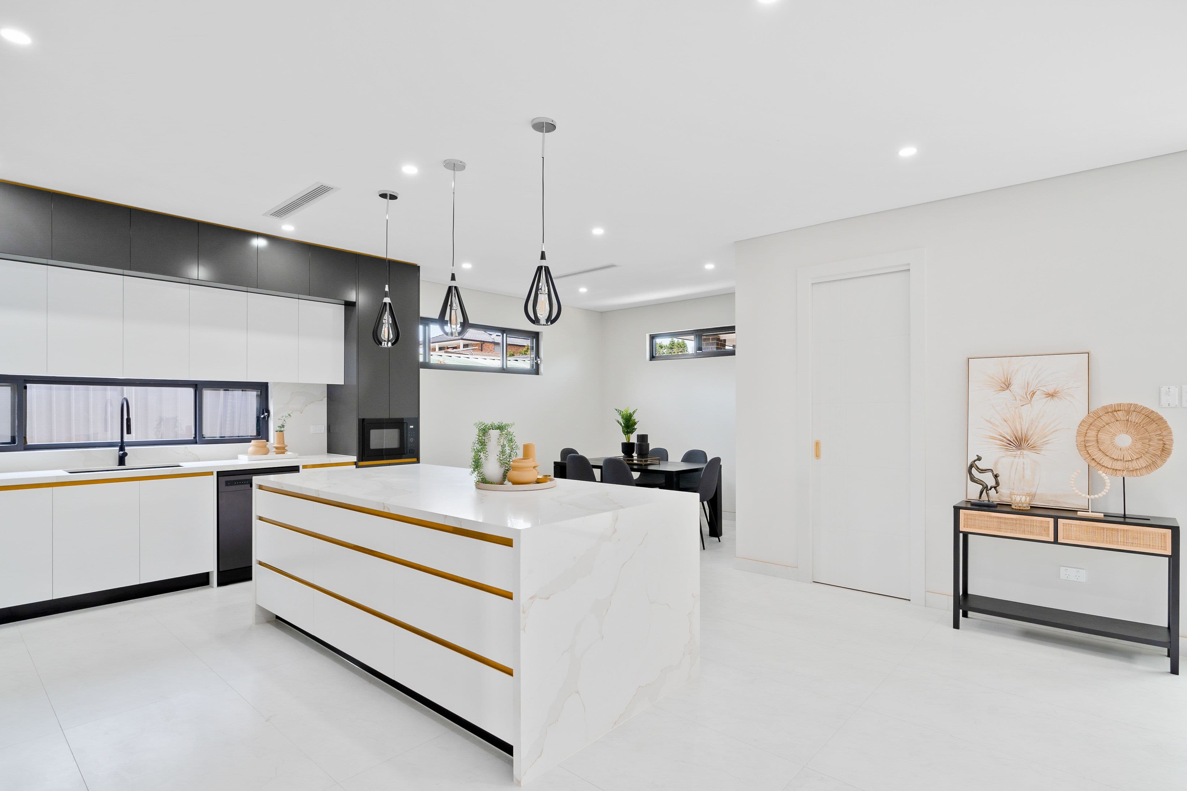 32 Rowley Street, Smithfield NSW 2164, Smithfield - Thumbnail 5