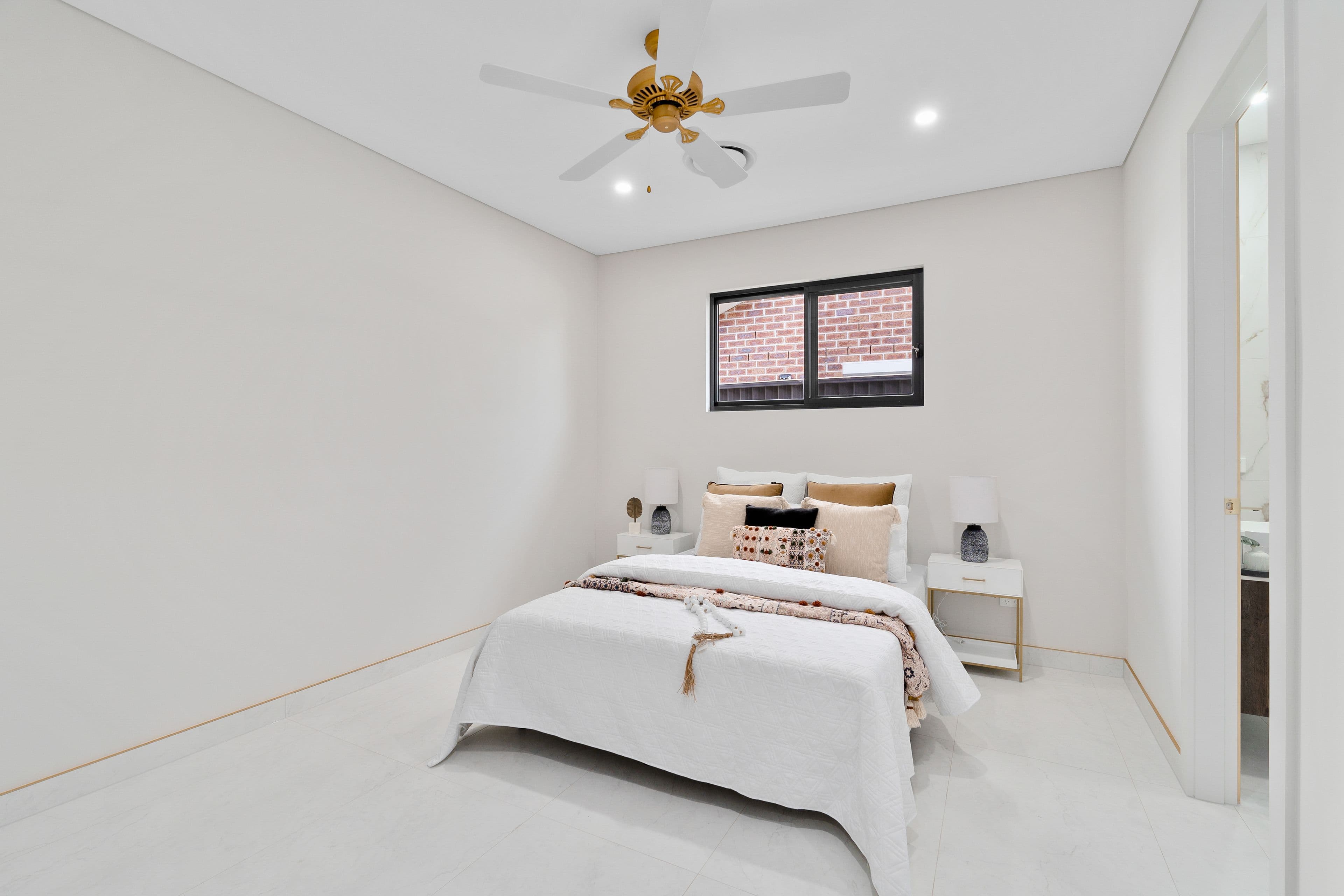 32 Rowley Street, Smithfield NSW 2164, Smithfield - Thumbnail 7