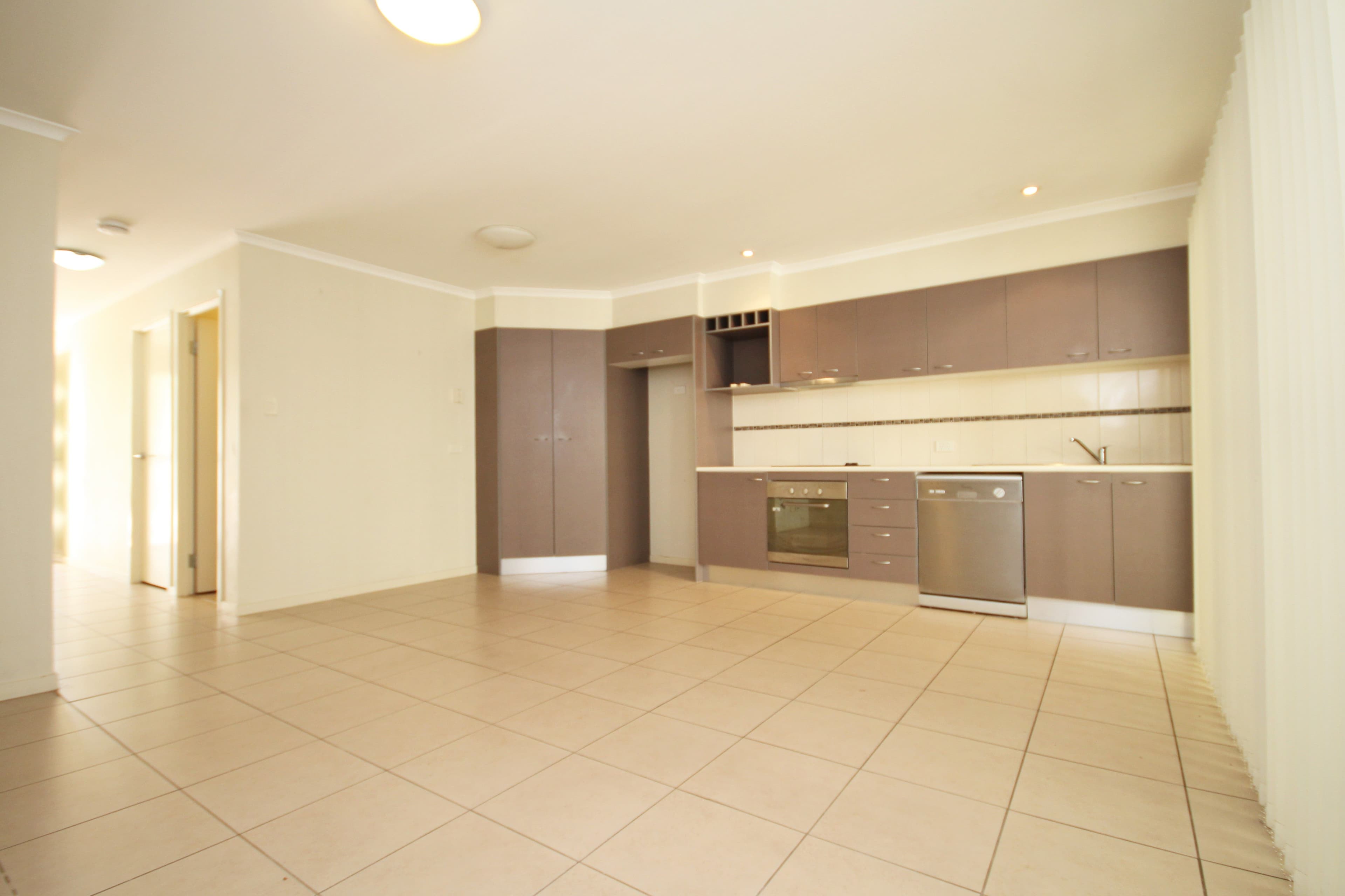 31 Swan Street, Beerwah QLD 4519, Beerwah - Thumbnail 2