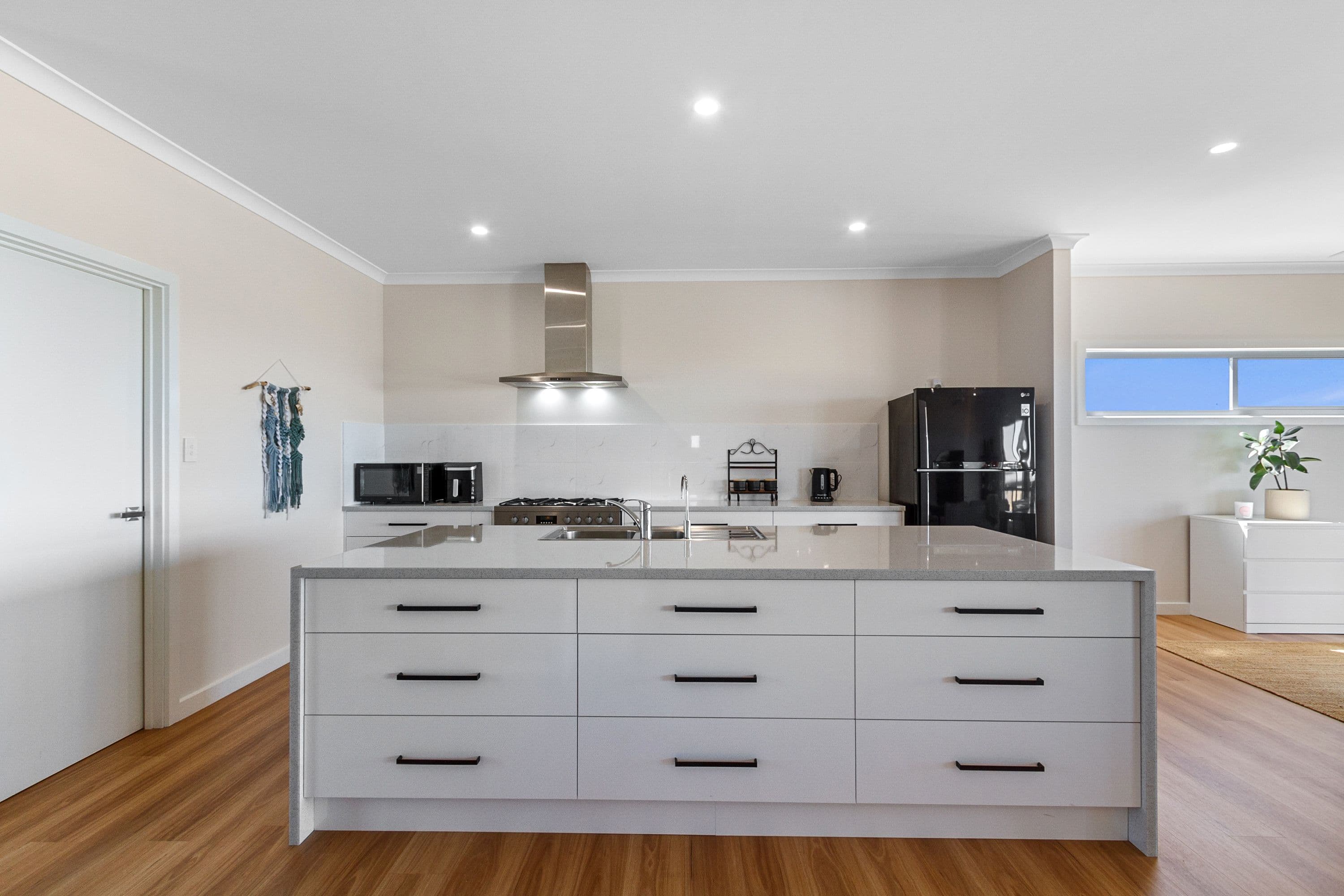 8 Bayview Road, Point Turton SA 5575, Point Turton - Thumbnail 3