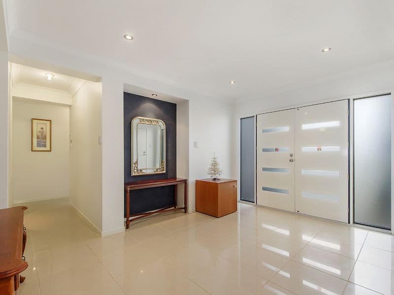 22 Essen Place, Oxenford QLD 4210, Oxenford - Thumbnail 5