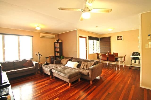 38 Flinders Drive, LEICHHARDT QLD 4305, Leichhardt - Thumbnail 4