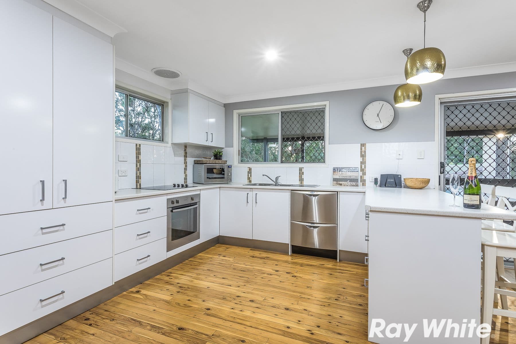 10 Arunga Street, Petrie QLD 4502, Petrie - Thumbnail 4
