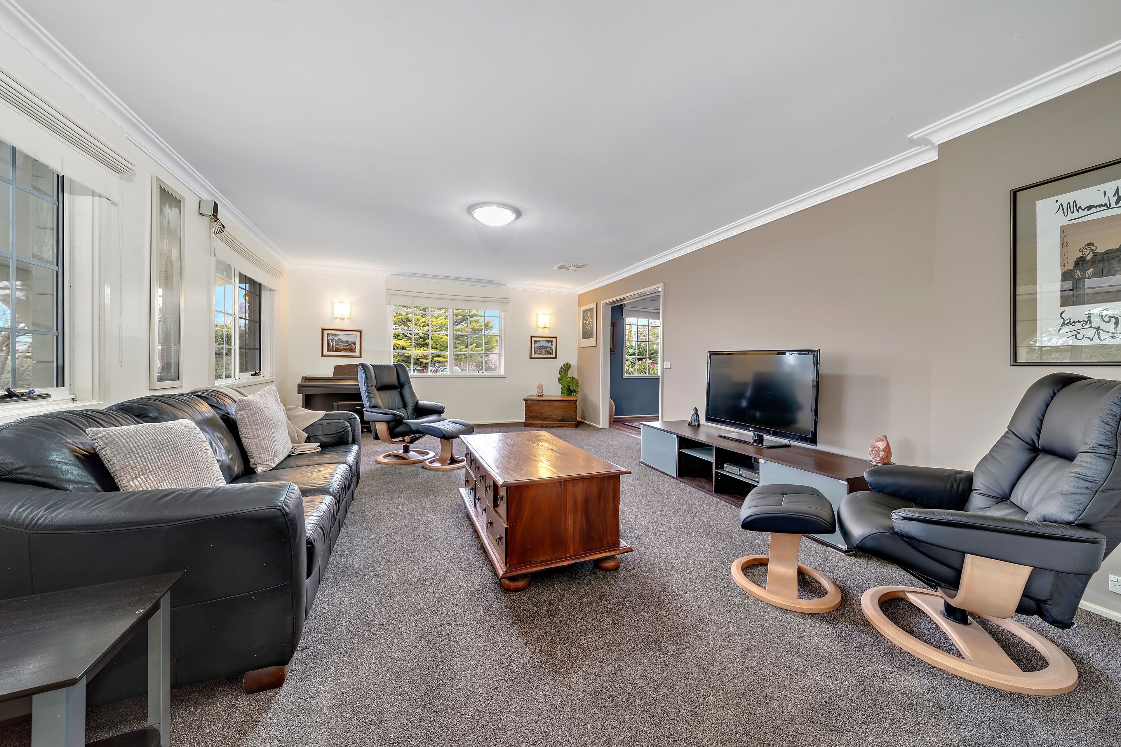 46 O'Rourke Street, Weetangera ACT 2614, Weetangera - Thumbnail 5