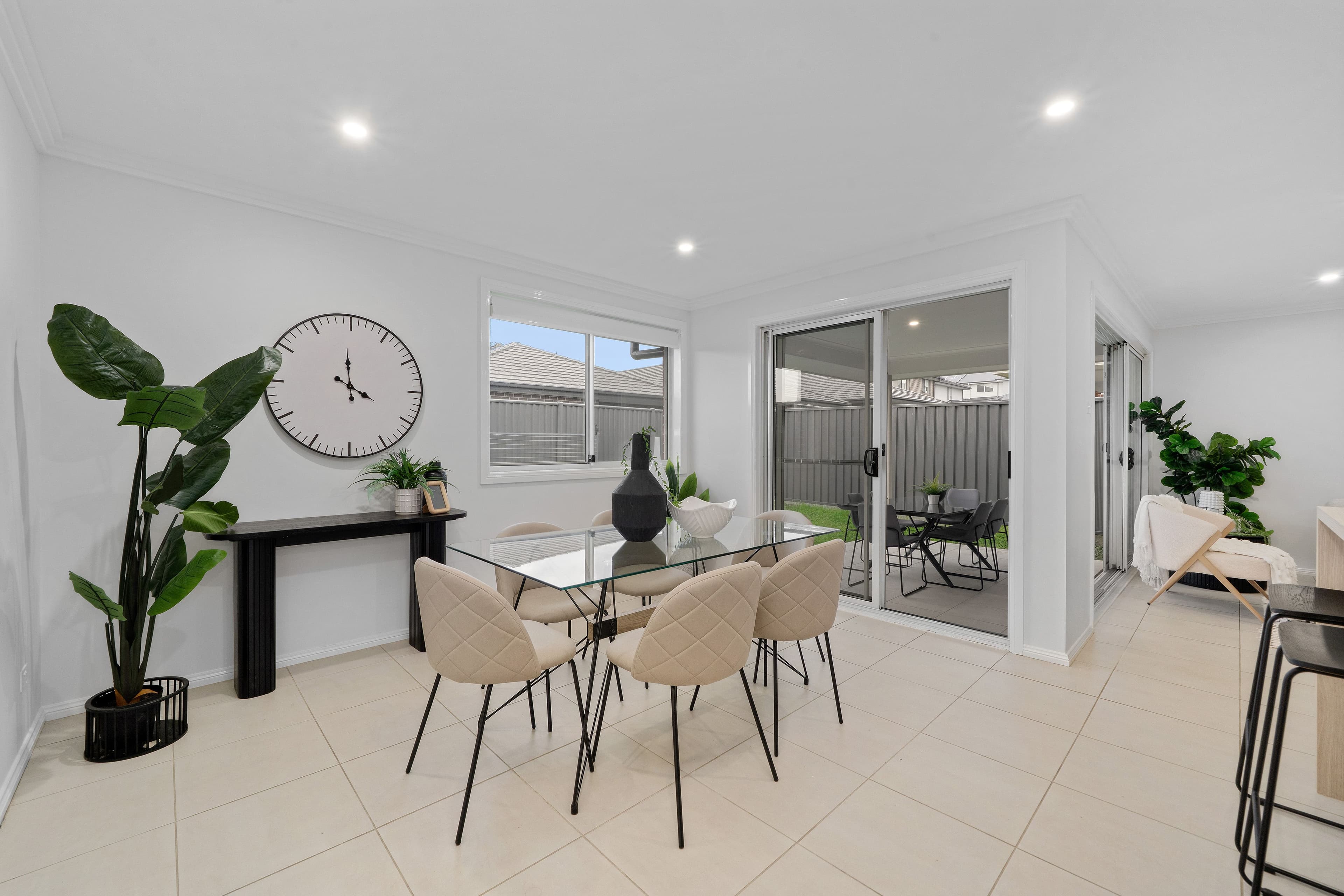 8 Wales Avenue, JORDAN SPRINGS NSW 2747, Jordan Springs - Thumbnail 7