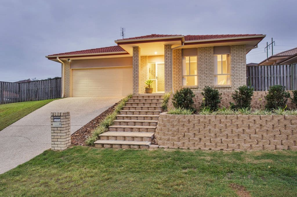 4 Silver Sedge Way, Upper Coomera QLD 4209, Upper Coomera - Thumbnail 3