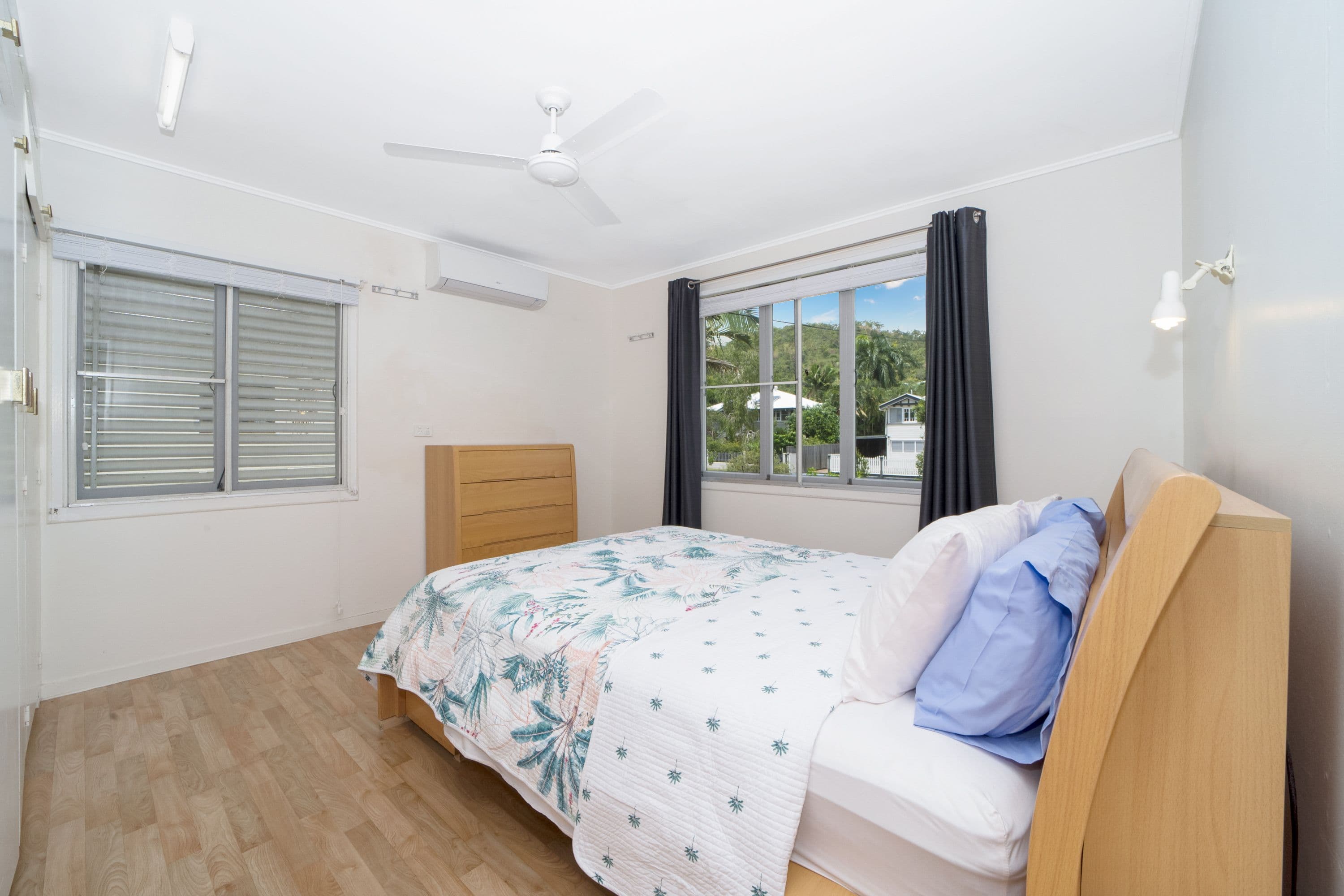 2 Robinson Street, Belgian Gardens QLD 4810, Belgian Gardens - Thumbnail 5
