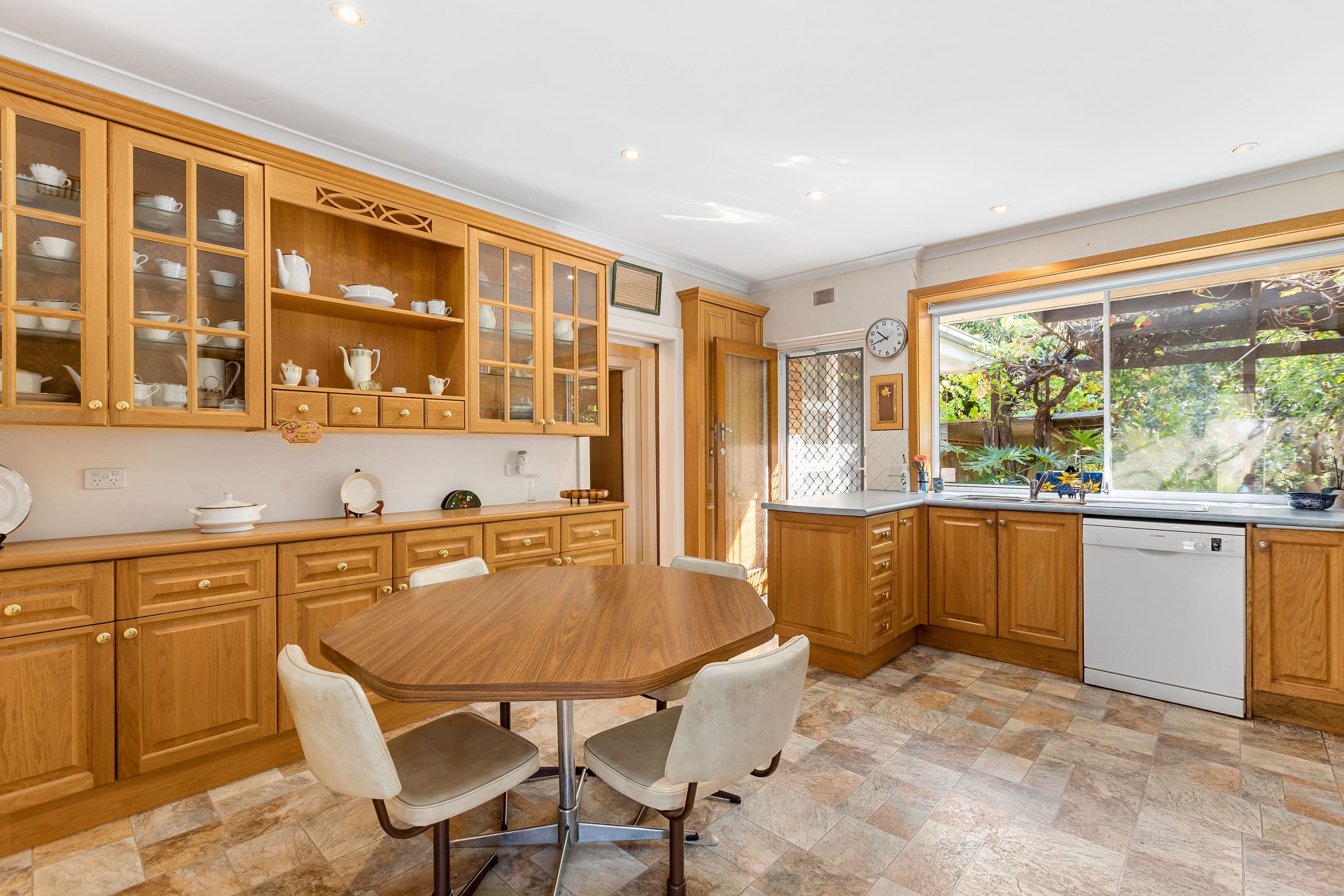 3 Cameron Avenue, Darlington SA 5047, Darlington - Thumbnail 2