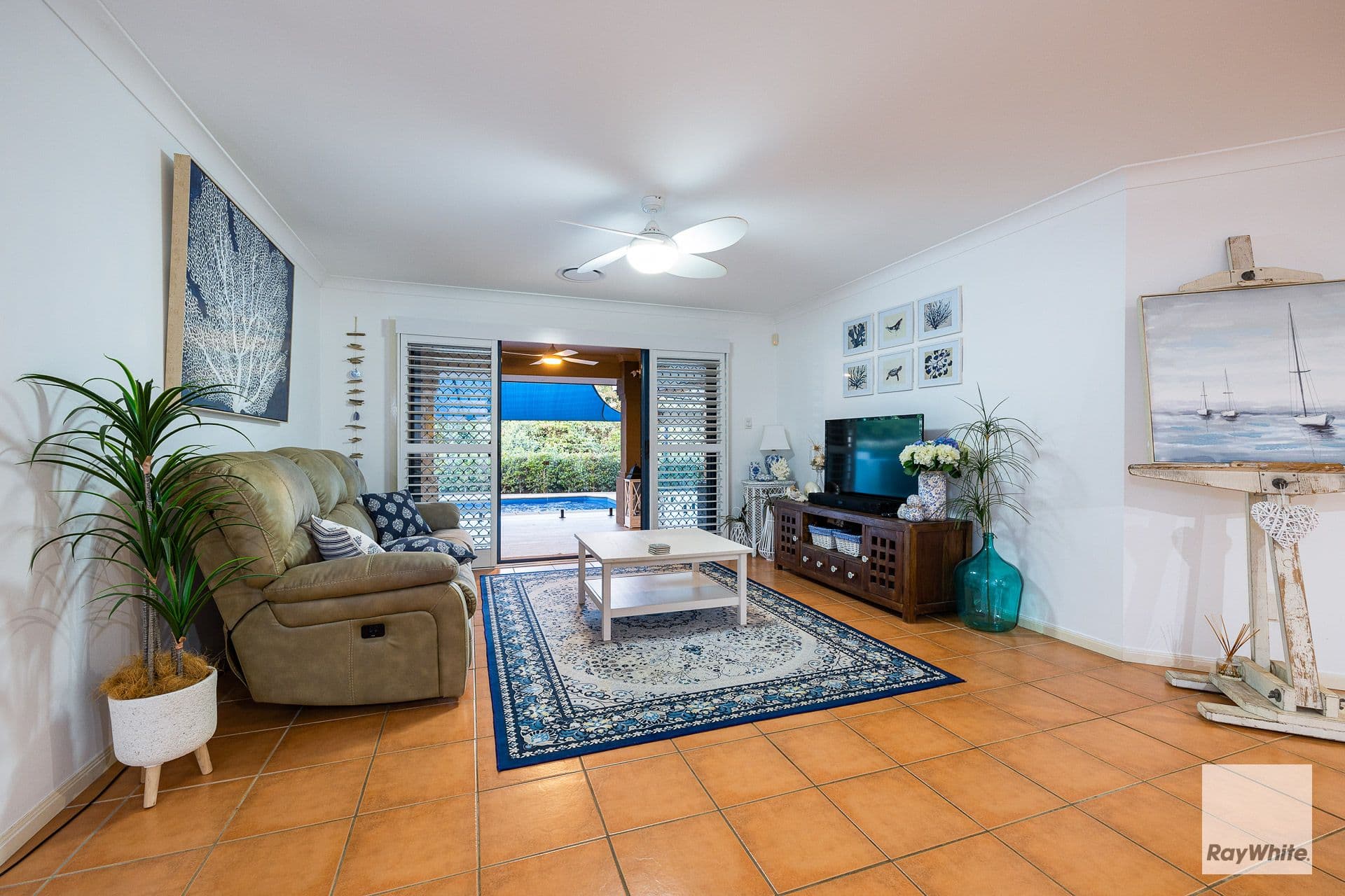 40 Lowe Circuit, Redland Bay QLD 4165, Redland Bay - Thumbnail 5