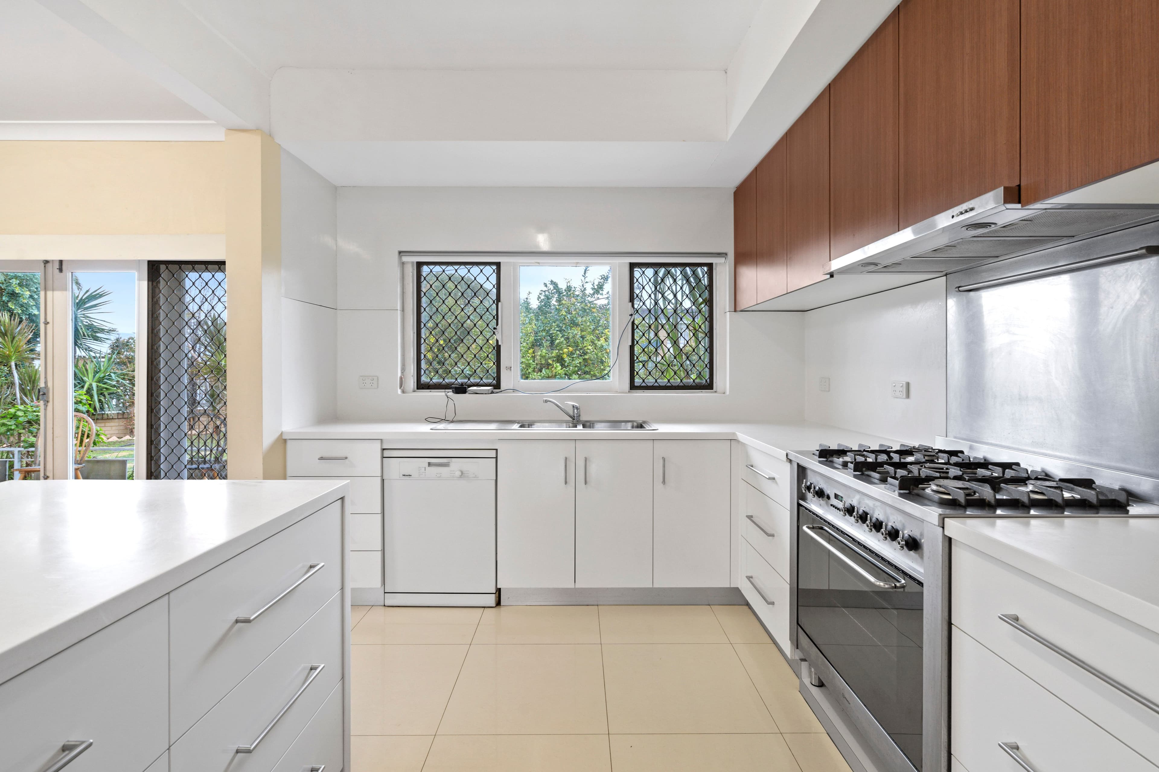 1 Lancaster Street, Dianella WA 6059, Dianella - Thumbnail 2