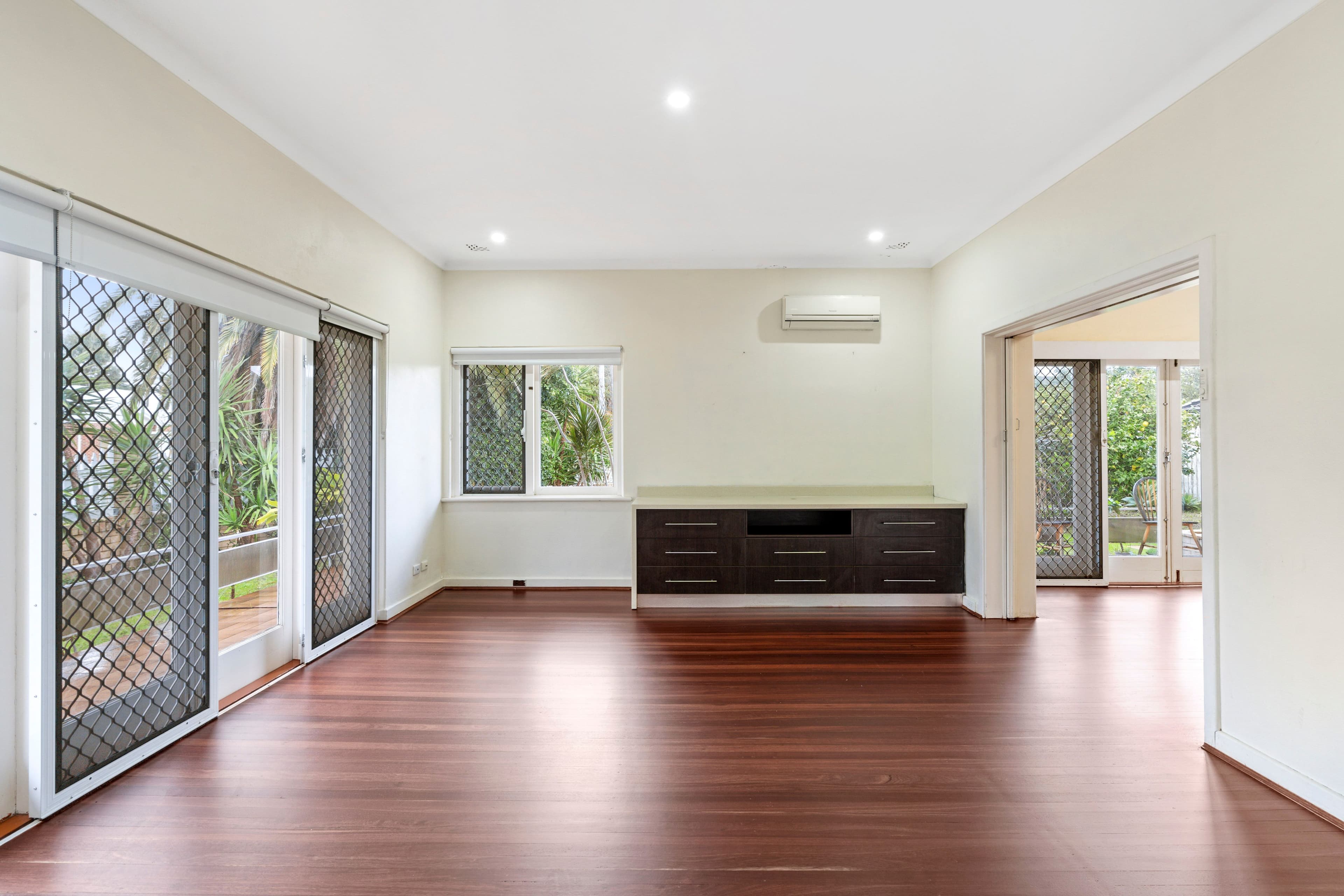 1 Lancaster Street, Dianella WA 6059, Dianella - Thumbnail 8