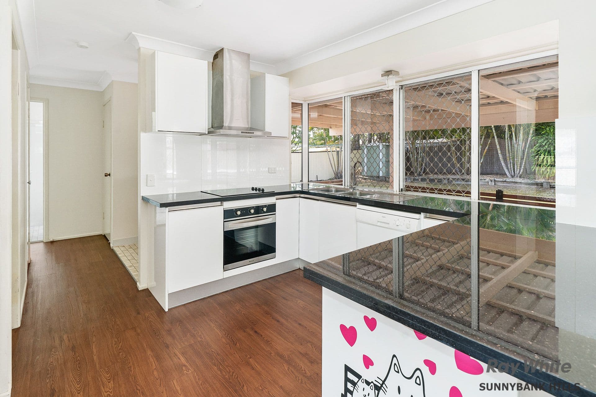 17 Watling Street, Hillcrest QLD 4118, Hillcrest - Thumbnail 6