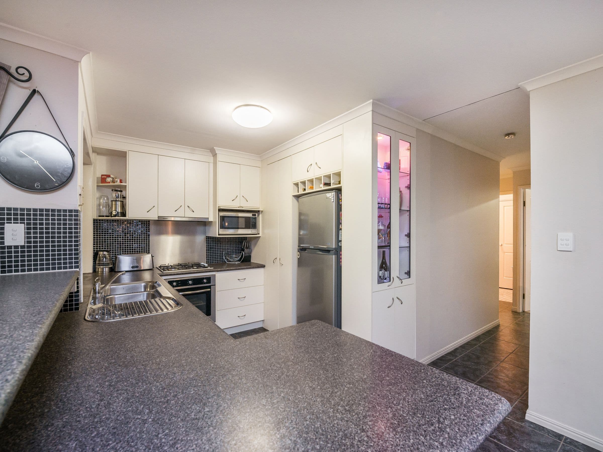3 Leanne Court, Mount Warren Park QLD 4207, Mount Warren Park - Thumbnail 6