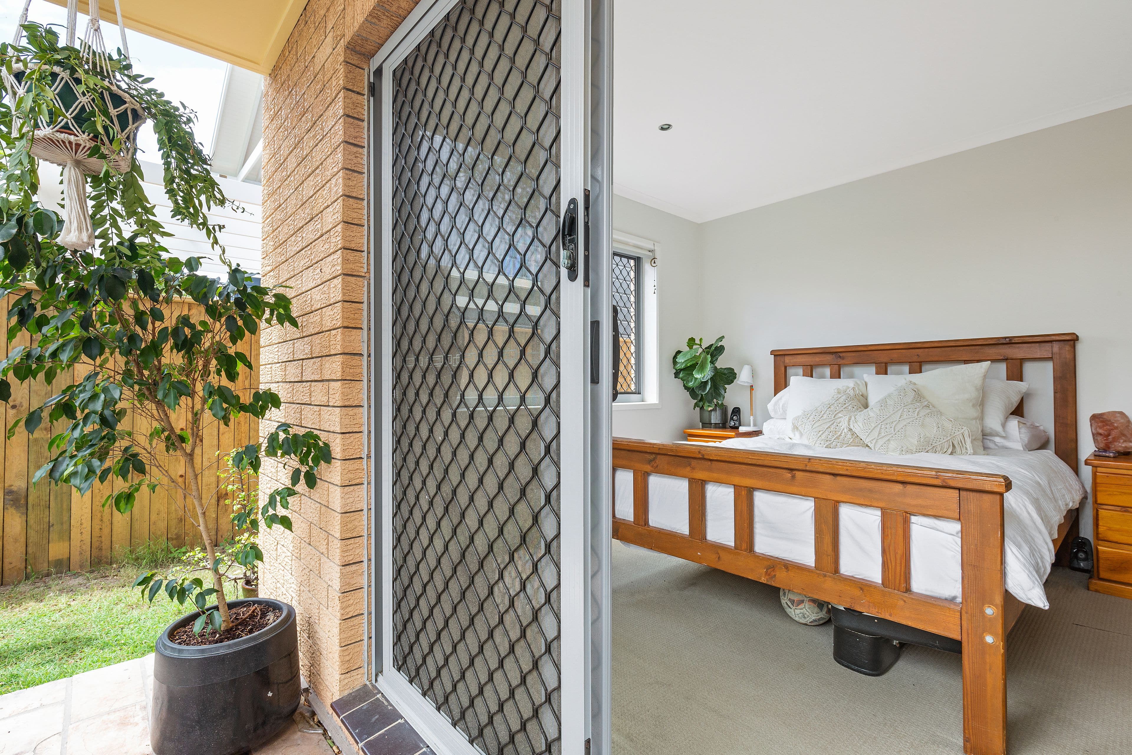 21 Tamborine Street, Mermaid Beach QLD 4218, Mermaid Beach - Thumbnail 5