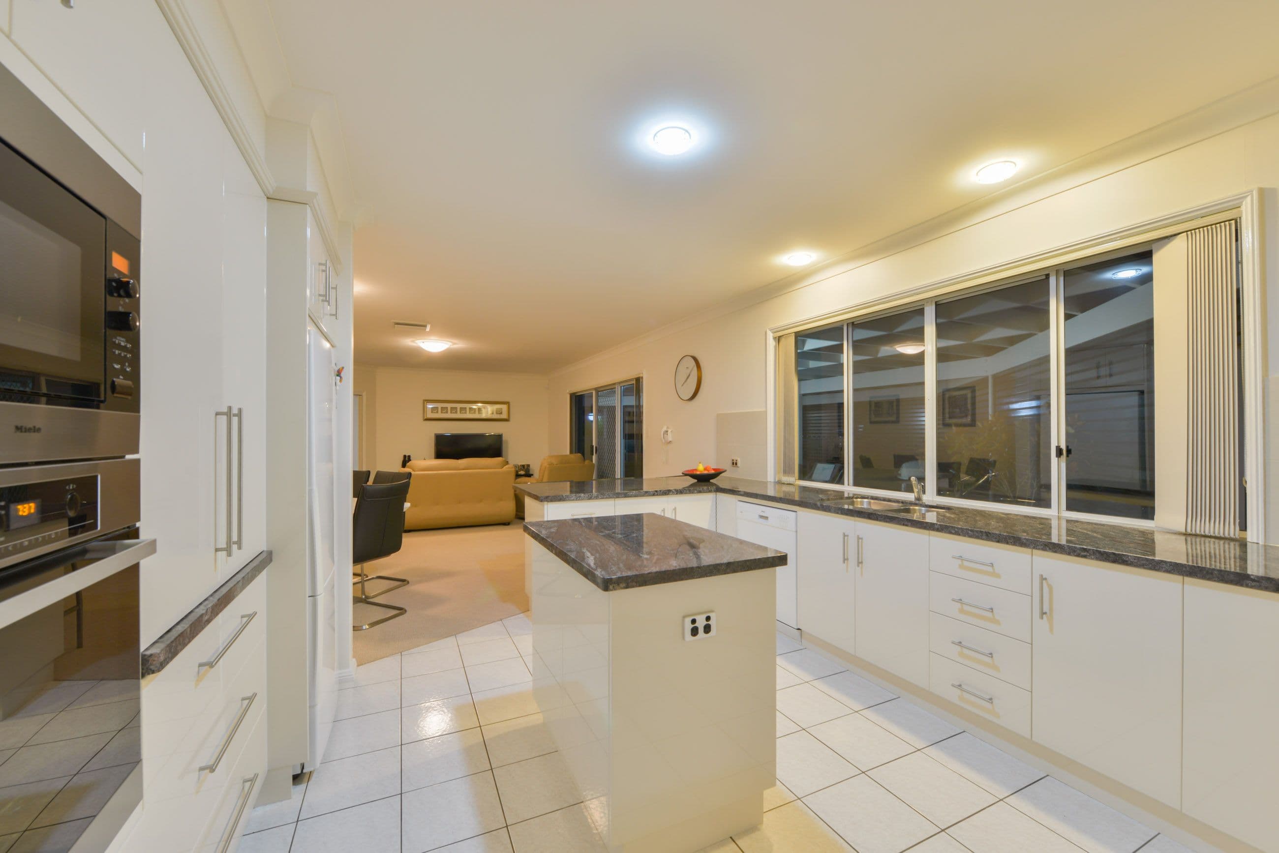 28 Caloola Street, Tamworth NSW 2340, Tamworth - Thumbnail 4