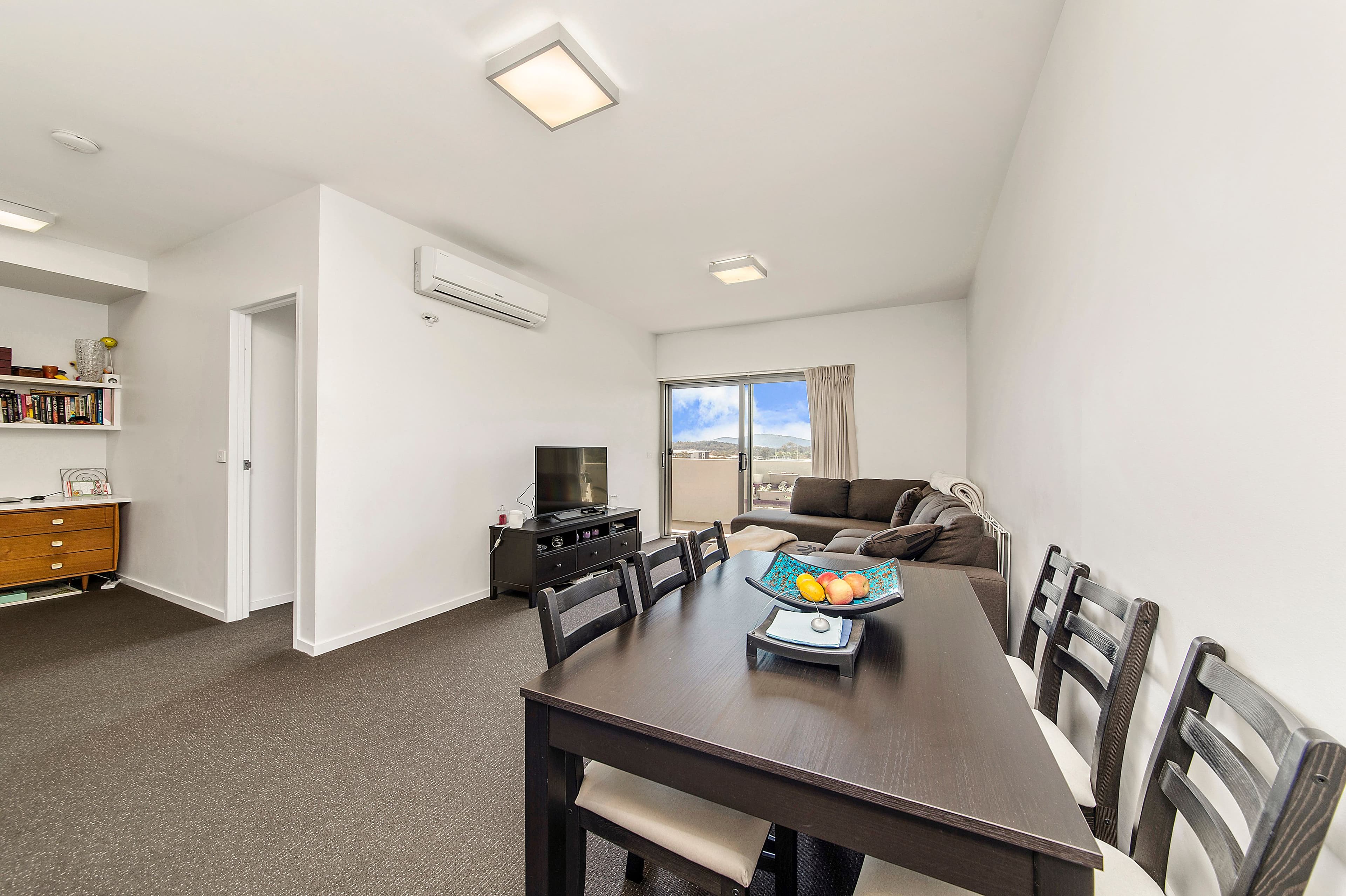 1 Watkin Street, Bruce ACT 2617, Bruce - Thumbnail 2