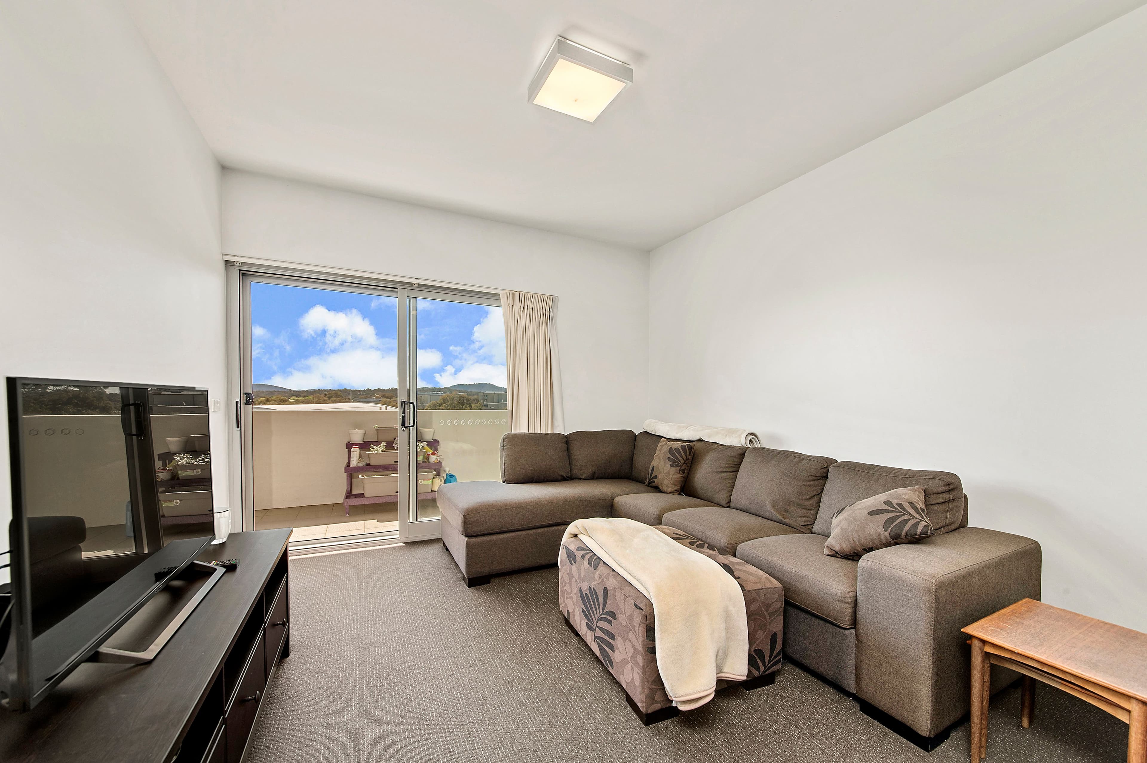 1 Watkin Street, Bruce ACT 2617, Bruce - Thumbnail 3