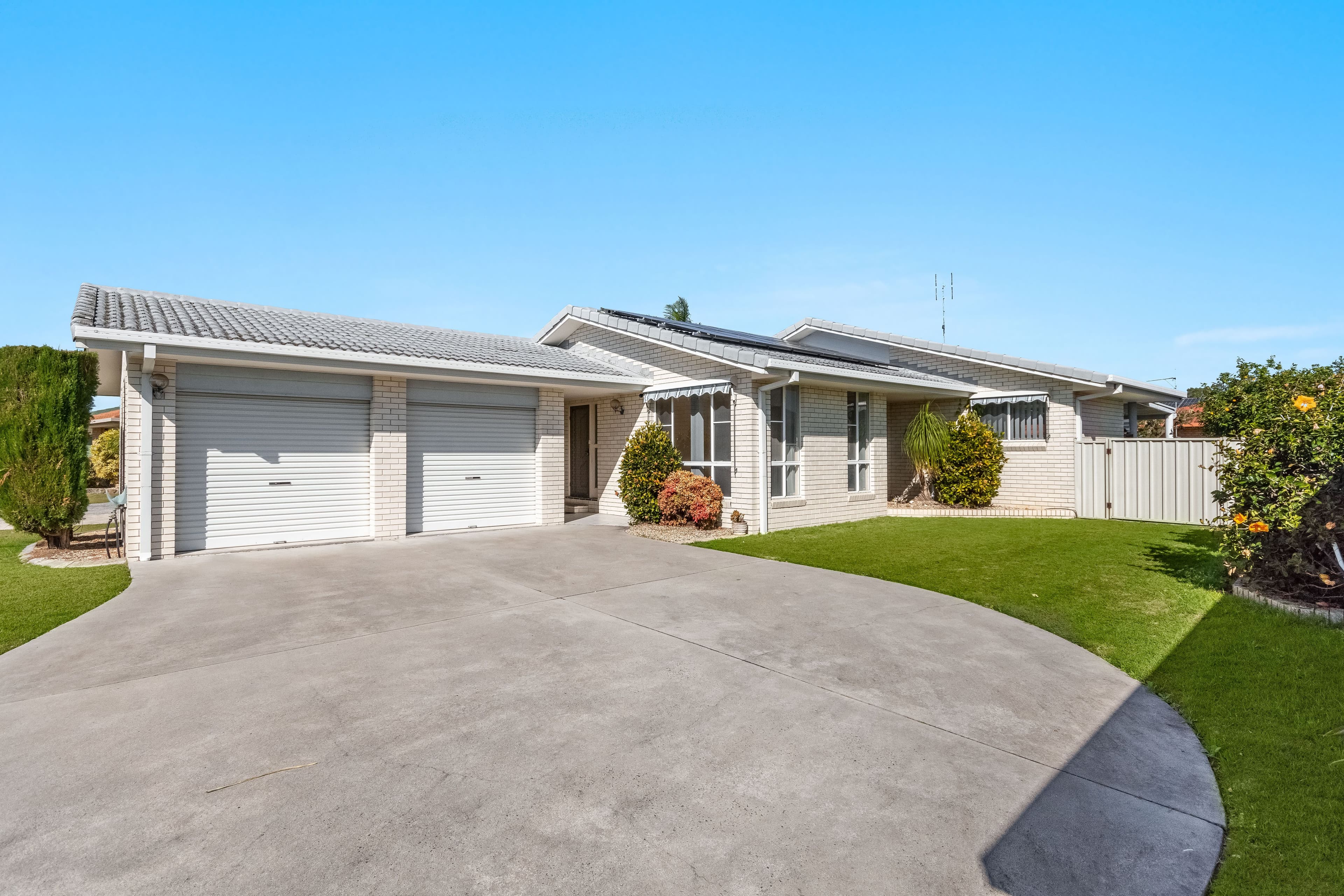 40 Admiralty Court, Yamba NSW 2464, Yamba - Image 1