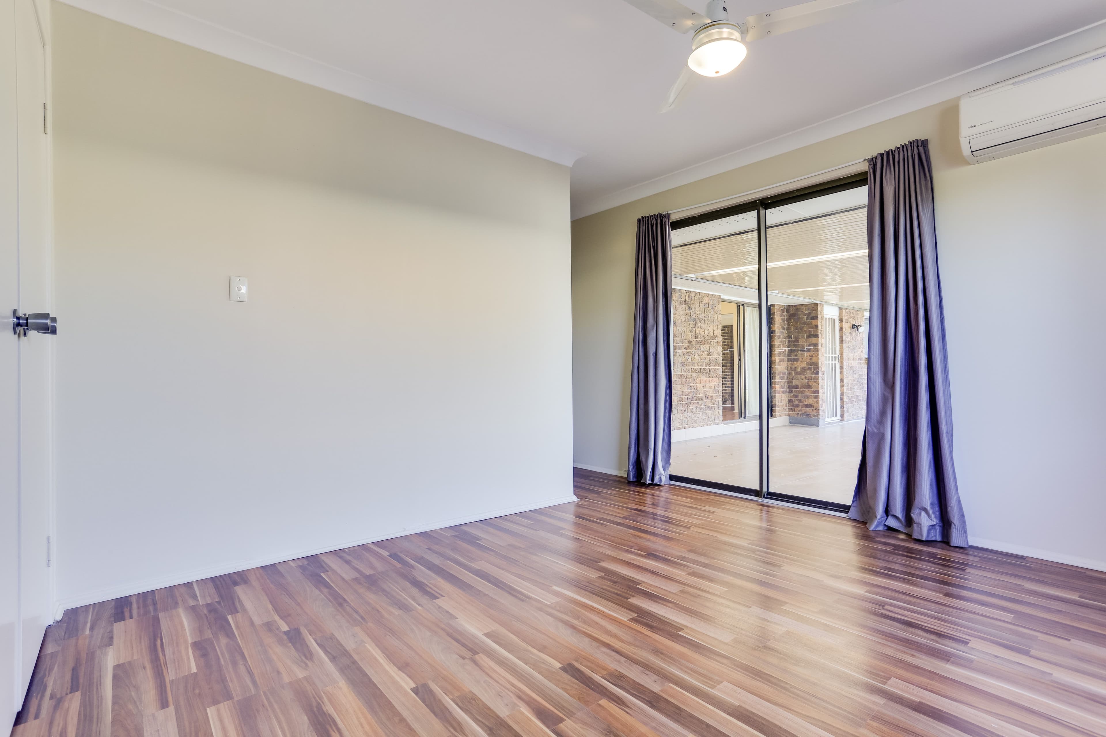 40 Henty Drive, Redbank Plains QLD 4301, Redbank Plains - Thumbnail 7