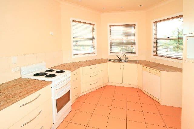 81 Whitman Street, Yeppoon QLD 4703, Yeppoon - Thumbnail 3