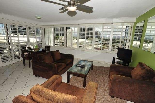 Ap't 8-05 'South Pacific Plaza' 157 Old Burleigh Road, BROADBEACH QLD 4218, Broadbeach - Image 1