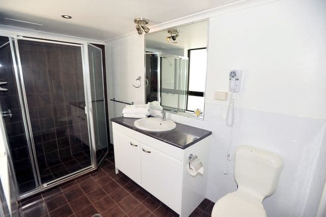 Ap't 8-05 'South Pacific Plaza' 157 Old Burleigh Road, BROADBEACH QLD 4218, Broadbeach - Thumbnail 5