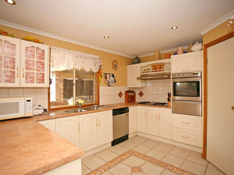 235 Pimpala Road, WOODCROFT SA 5162, Woodcroft - Thumbnail 2