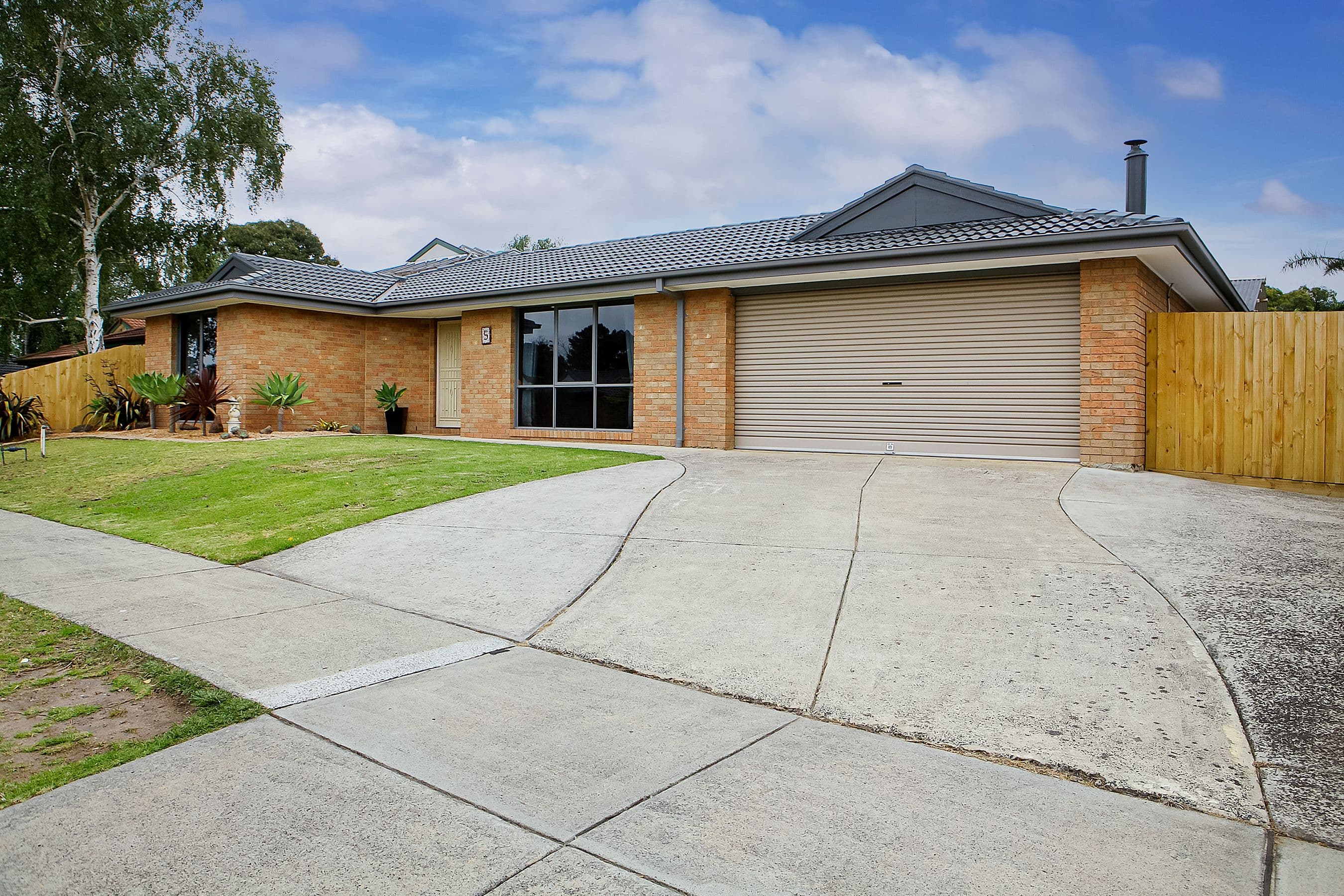 5 Daniel Drive, Langwarrin VIC 3910, Langwarrin - Thumbnail 2