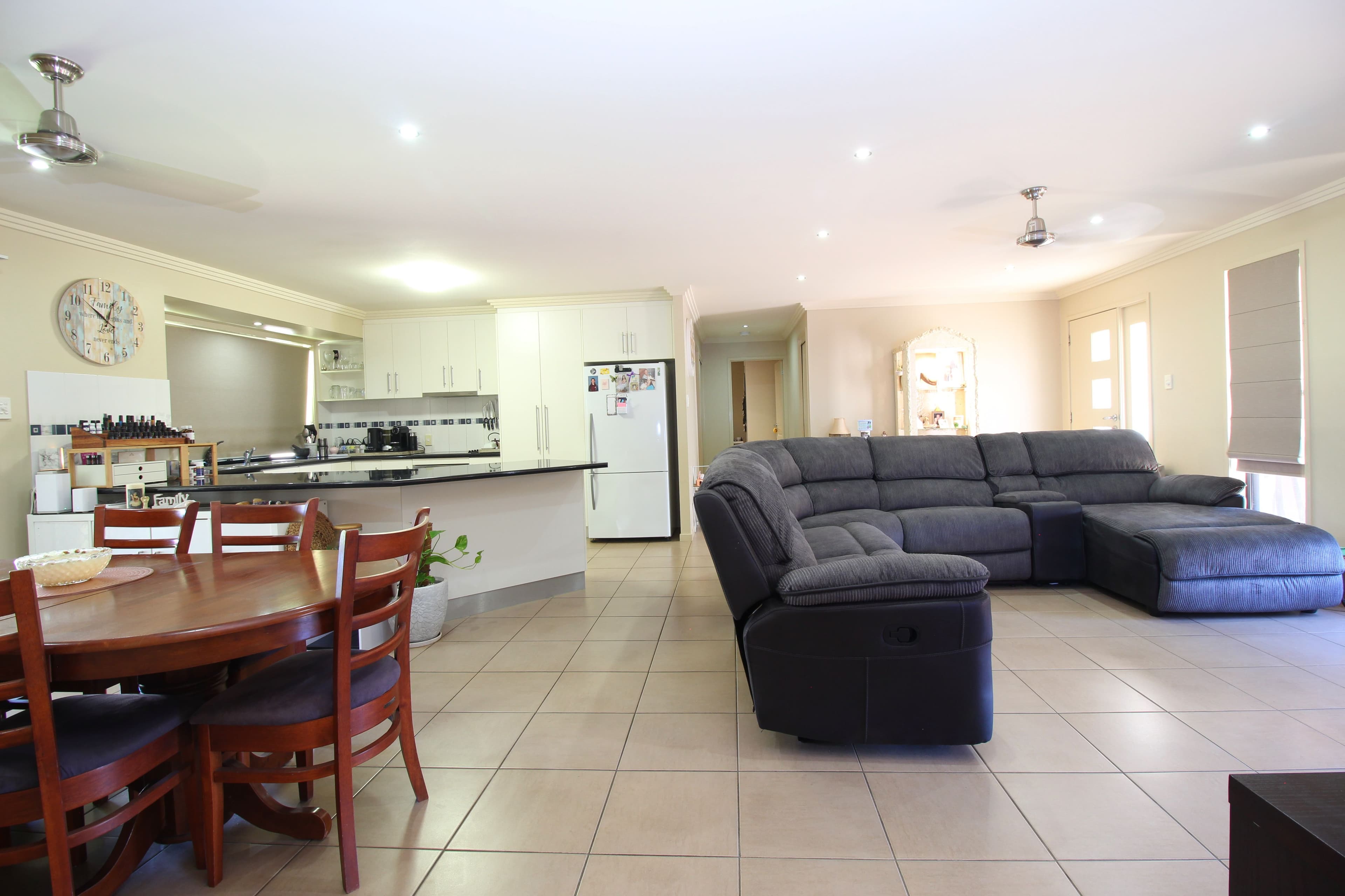 16 Brokenwood Street, Emerald QLD 4720, Emerald - Thumbnail 3