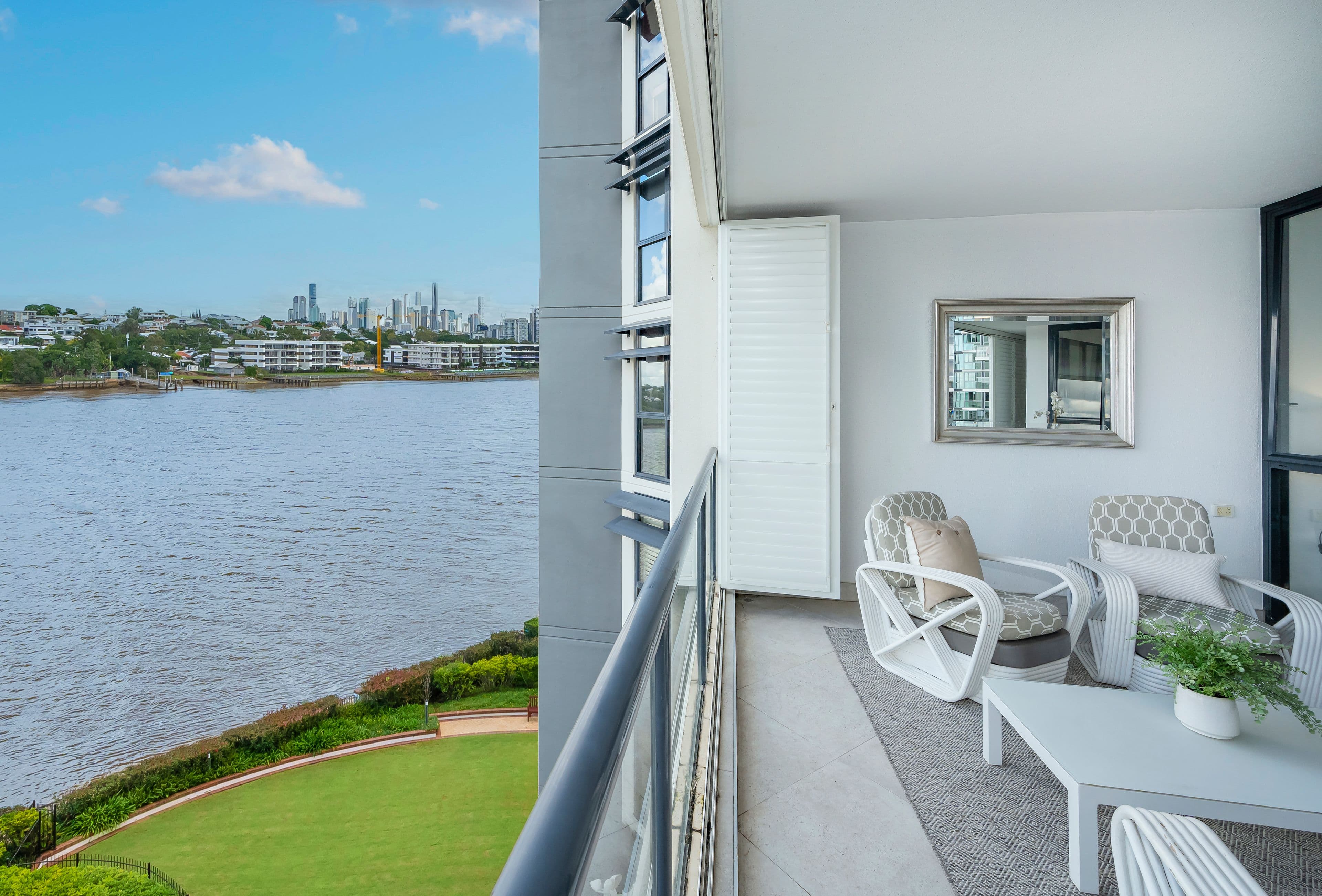 31 Harbour Road, Hamilton QLD 4007, Hamilton - Thumbnail 2