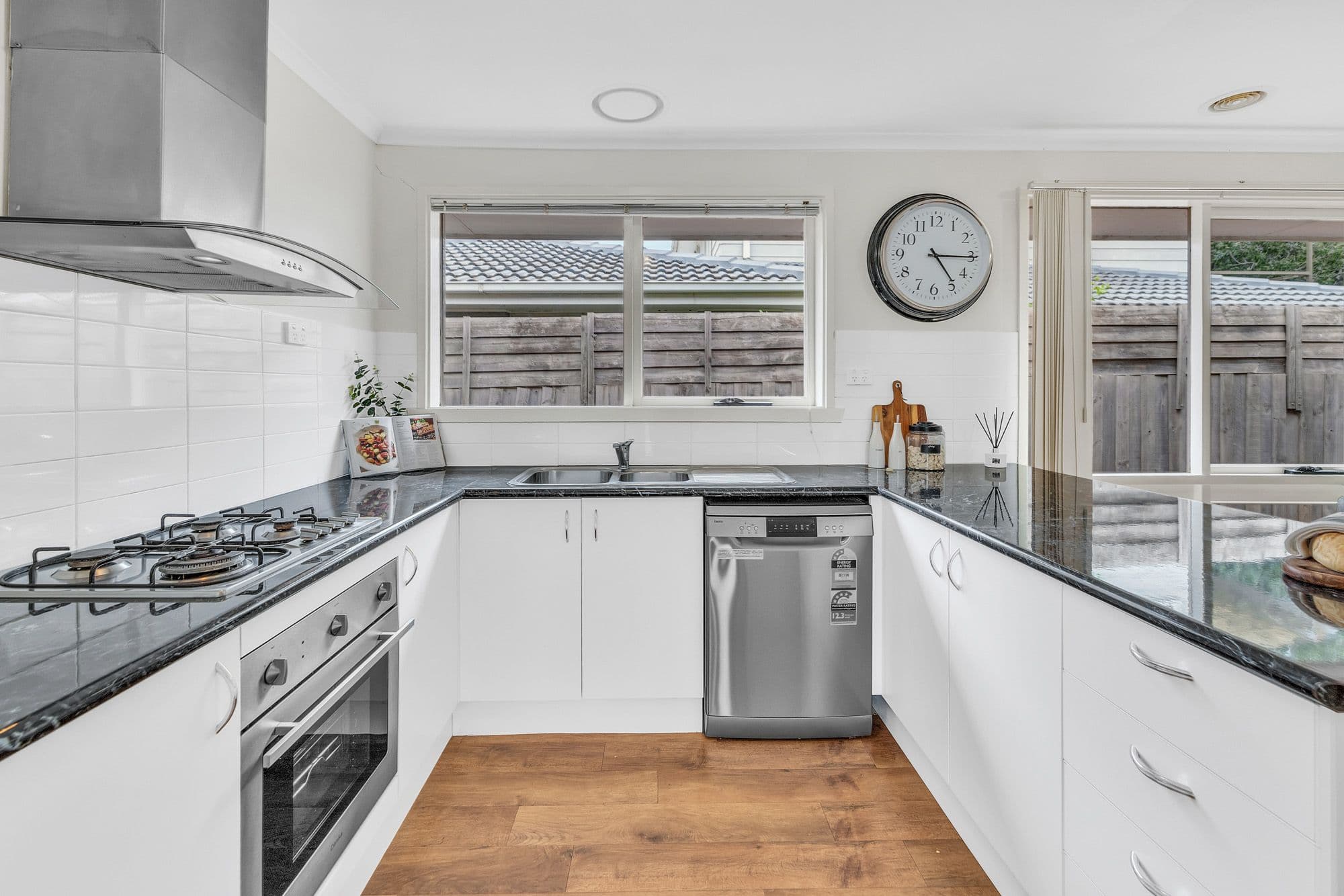 60 Cambridge Crescent, Werribee VIC 3030, Werribee - Thumbnail 5