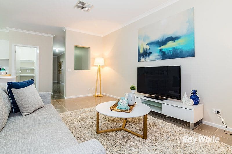 56 Mickleham Drive, Cranbourne North VIC 3977, Cranbourne North - Thumbnail 4