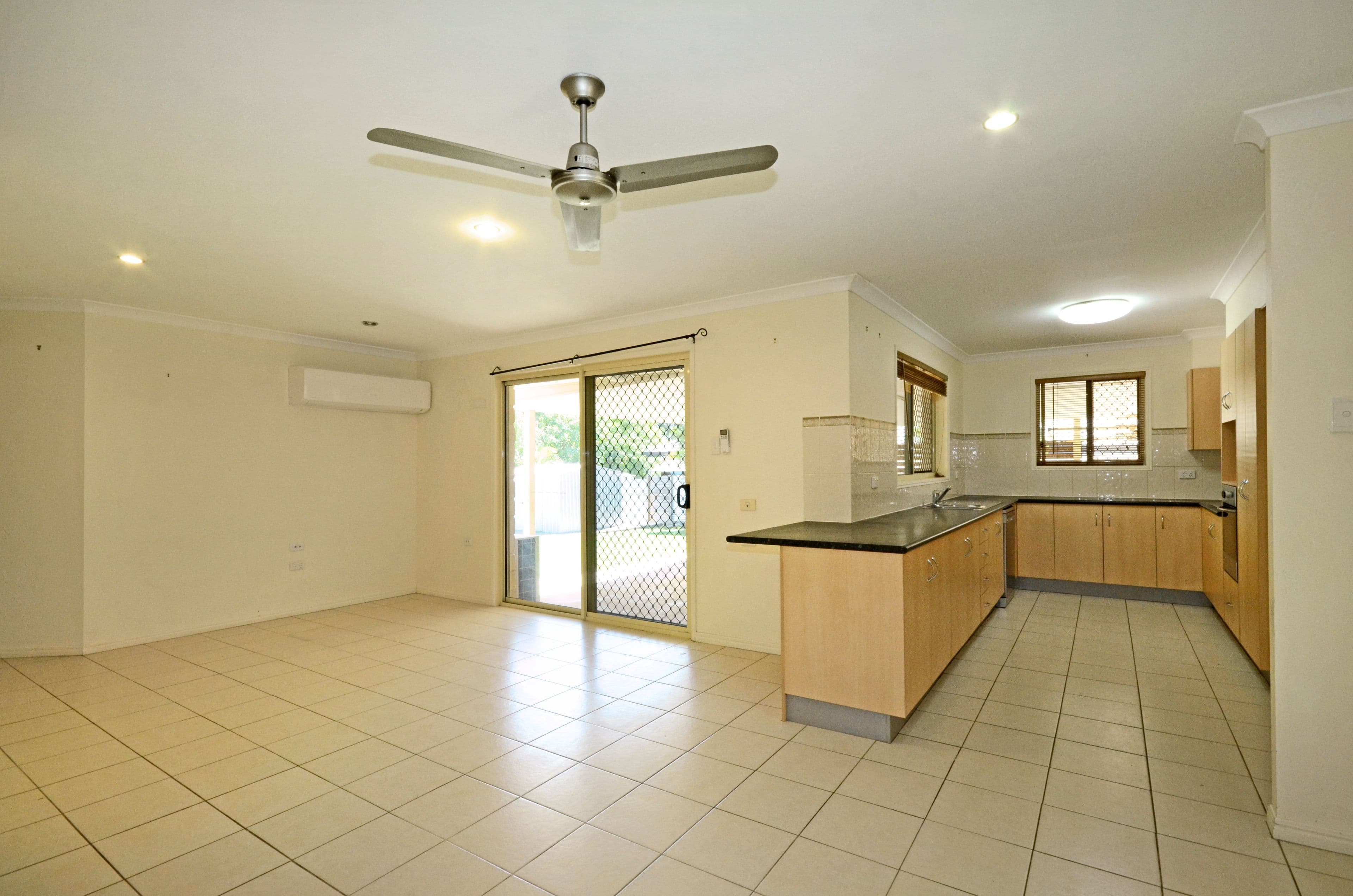 15 Michael Drive, Biloela QLD 4715, Biloela - Thumbnail 2