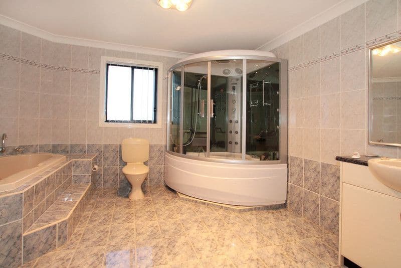 11 Flint Close, WEST HOXTON NSW 2171, West Hoxton - Thumbnail 5