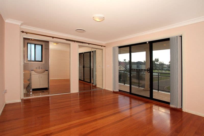 11 Flint Close, WEST HOXTON NSW 2171, West Hoxton - Thumbnail 6