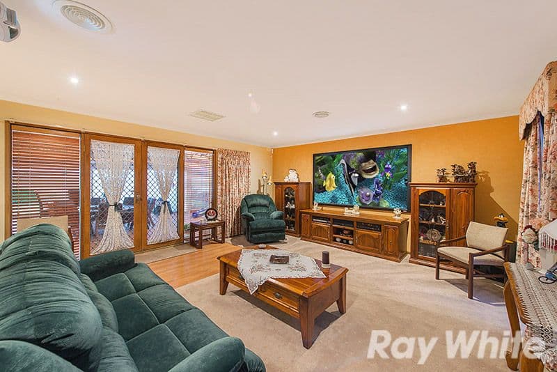 18 Breynia Way, Cranbourne West VIC 3977, Cranbourne West - Thumbnail 6
