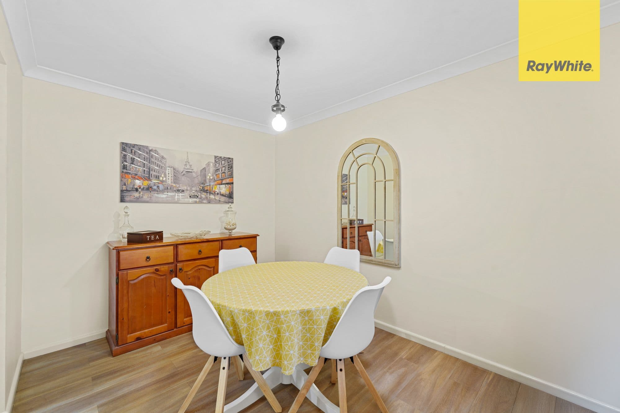 115/569-571 The Esplanade, Urangan, Hebersham - Thumbnail 6