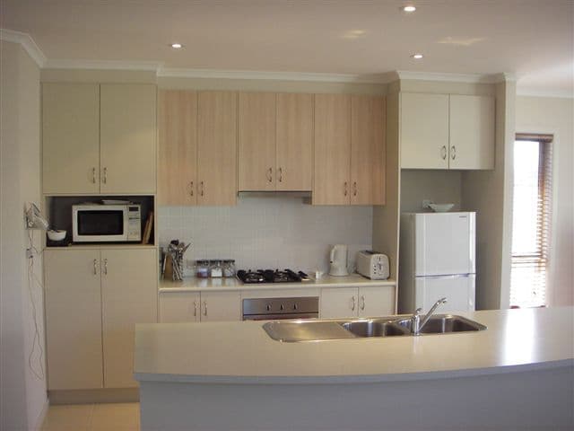 2A Manoora Street, GREENACRES SA 5086, Greenacres - Thumbnail 3
