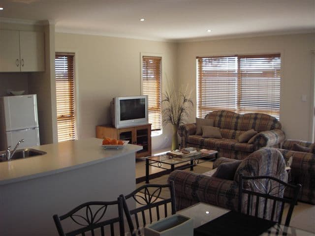 2A Manoora Street, GREENACRES SA 5086, Greenacres - Thumbnail 4