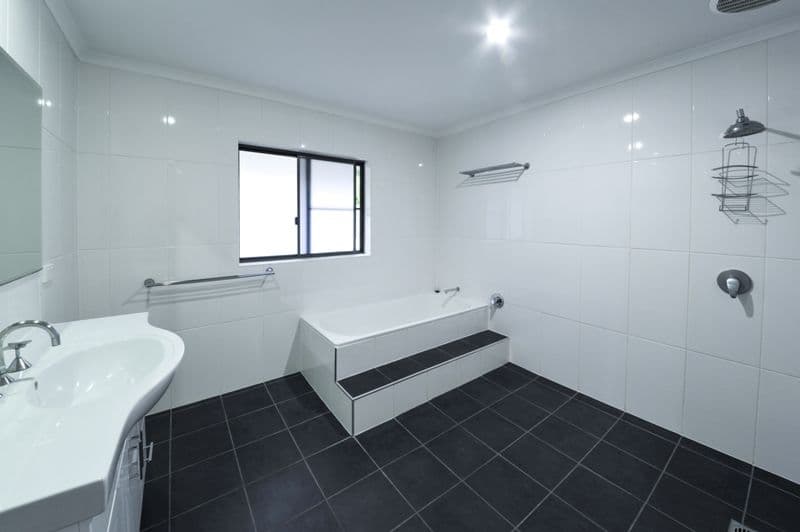 25 Sunset Drive, Jubilee Pocket QLD 4802, Jubilee Pocket - Thumbnail 5