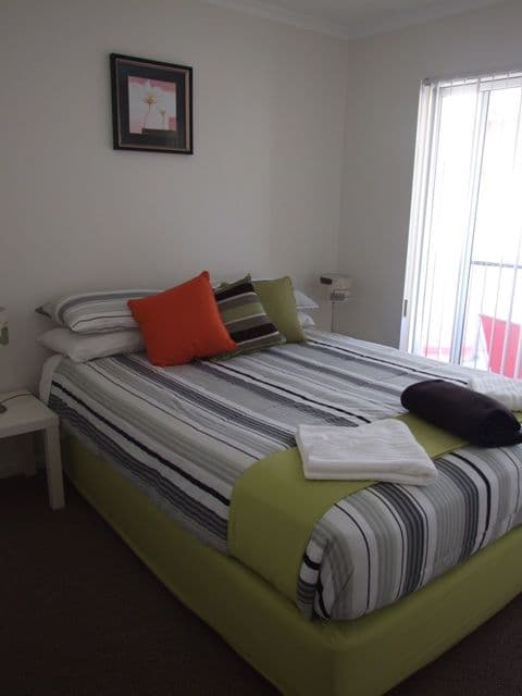 46 Jones Avenue, MOLLYMOOK NSW 2539, Mollymook Beach - Thumbnail 7