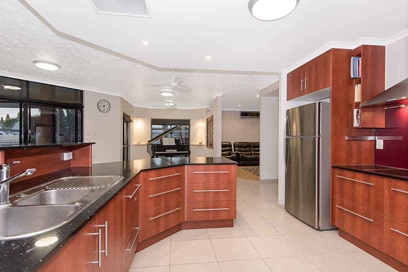 18 Blackbean Court, Mount Louisa QLD 4814, Mount Louisa - Thumbnail 2