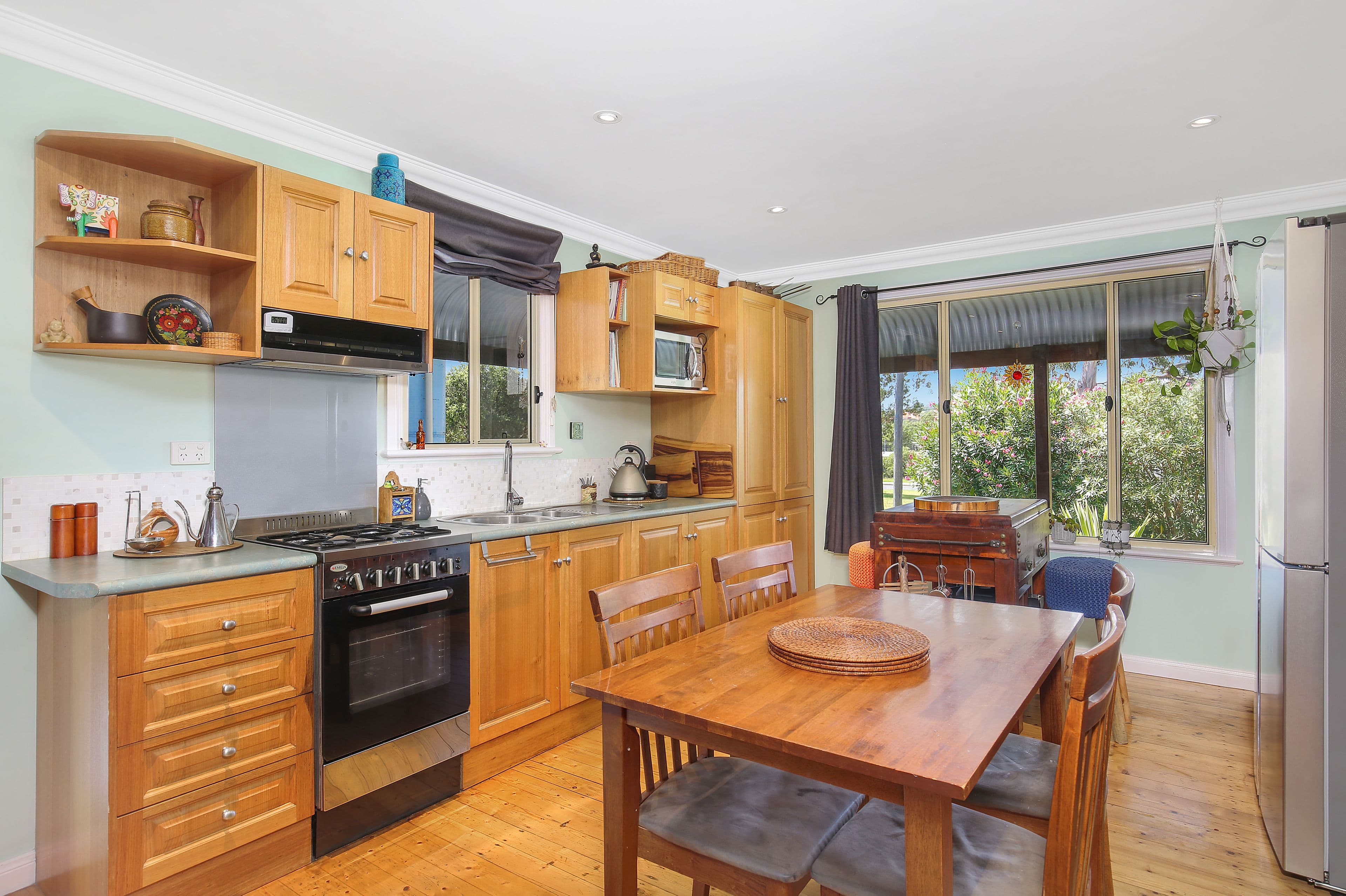 12 Orana Parade, Unanderra - Thumbnail 2