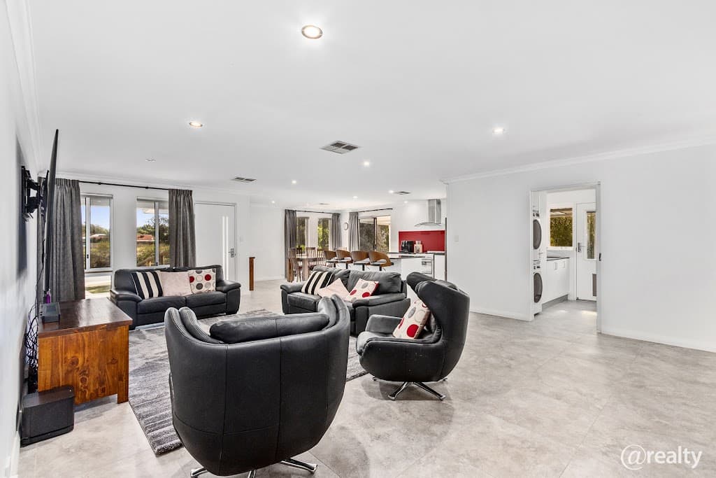 11 Janet Street, Hazelmere, WA, 6055, Hazelmere - Thumbnail 6