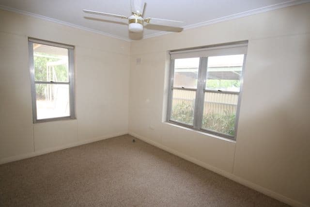 38 Railway East Terrace, SNOWTOWN SA 5520, Snowtown - Thumbnail 7
